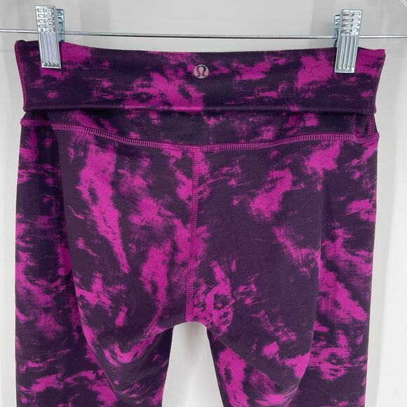 Lululemon Wunder Under Crop II Full On Luon (Roll Down) 21" Breezy Plum Size 4 - Picture 5 of 8